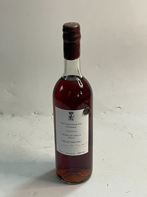 1 bouteille GRANDE CHAMPAGNE 1947