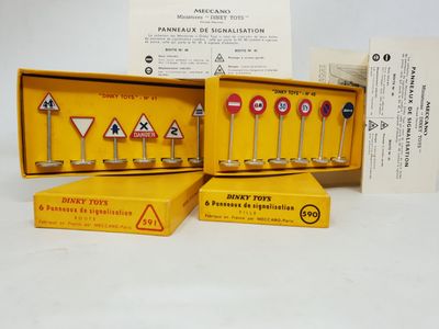 DINKY FRANCE, 2 boites de 6 panneaux :