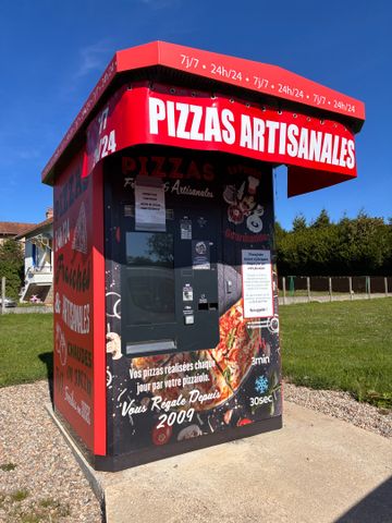 Distributeur automatique de pizzas, constructeur APITECH, marque ...