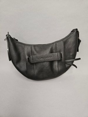 a black leather purse with a zipper on the front