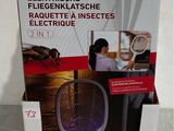 packaging of a box with a fan inside of it on a table