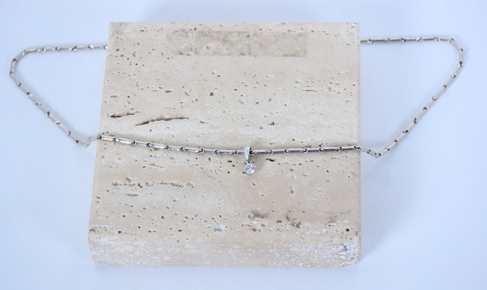Bijoux & Pierres Précieuses