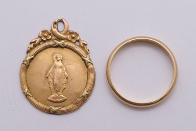 2 bijoux en or jaune 750. Poids. - Photo 1