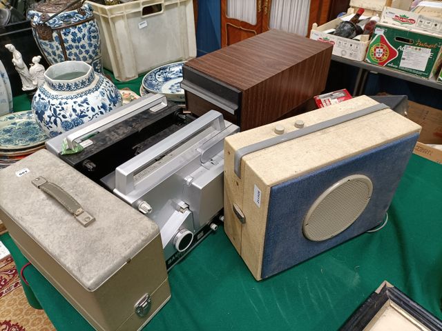 Lot d'anciennes caméras Silma, Bauer, Kodak et rob point joint un