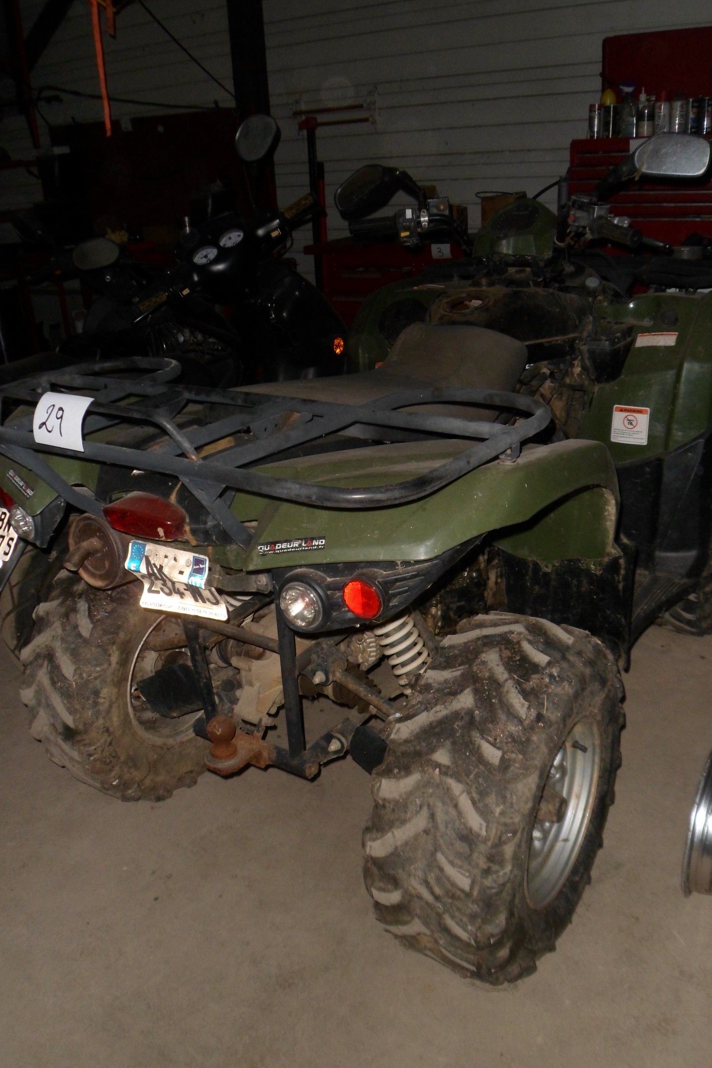 (A vendre pour pièces) 1 QUAD GYM 600