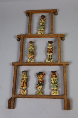 JEU À BILLE En bois À décor de vie de personnages lithograph…