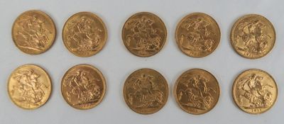 a set of six gold sovereigns, including sovereigns and sovereigns