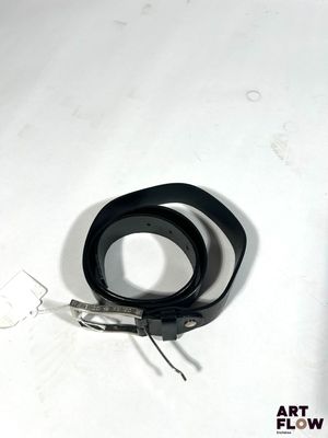 KENZO Ceinture homme en cuir noir embossé à décor floral. Bo…