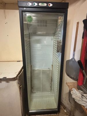 Vitrine verticale réfrigérée INTERFROID 1 une porte - vj fra…