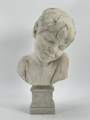 Jeune rieur. Buste en marbre vers 1880.