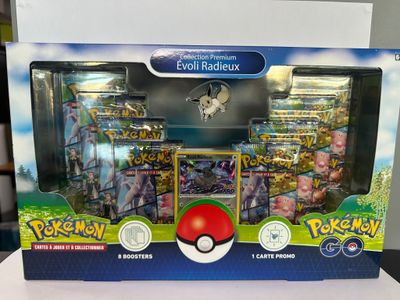 Coffret Pokémon Collection premium Evoli Radieux