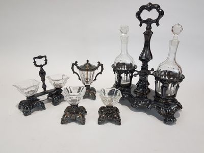 a lot of glass items that are sitting on a table