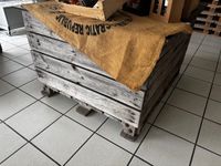 3 caissons en bois, palettes