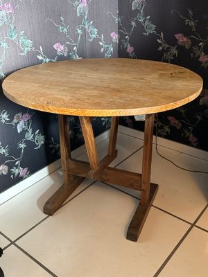 TABLE BOURGUIGNON OU CIBLE en bois naturel. - Photo 1