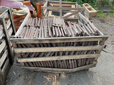Ensemble de tuiles TUILERIES DE BEAUVAIS contenu sur 3 palet…