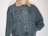 veste en jean avec col et poignets en imitation fourrure
