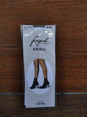 Lot de 98 paires de socquettes de la marque FOGAL (produit d…