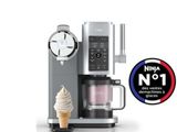 une machine à café avec un cornet de glace à côté