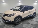 le nouveau renault c - cross suv est garé dans un showroom