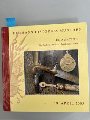 un livre sur lequel figure l'image d'un couteau et d'autres objets