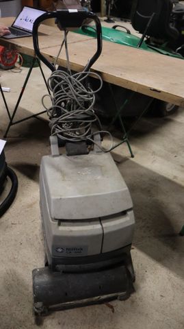 Autolaveuse Nilfisk CA 340, non testé