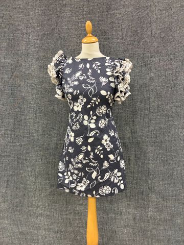 PAUL & JOE Paris – Robe d’été légère à motifs imprimés. Taille : ...