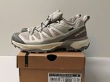 salomon women ' s hiking shoes in a box