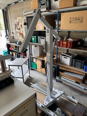 a machine that is sitting inside of a garage