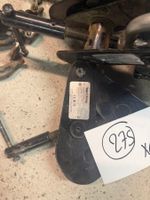 6 pinces de levage YALE et 1 caisse de sangles (photo 2)