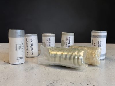 Trois rouleaux de 25 x 10 euros en argent, Ile de France, 2010, 2011 e - Photo 1