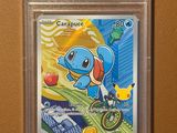 une carte à collectionner Pokémon sur laquelle figure un personnage Pokémon