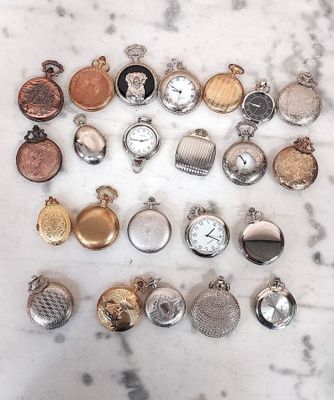 Lot de copies modernes de montres de poche en métal