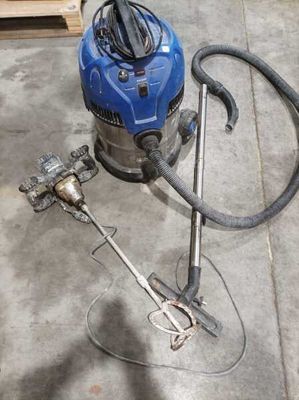 *Aspirateur NILFISK et un mélangeur SHEPPACH - Photo 1