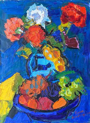 tableau représentant des fruits et des fleurs dans un bol bleu posé sur une table bleue