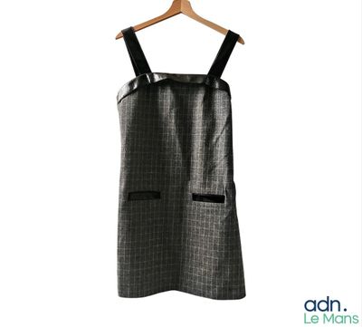 Robe MAJE courte, T.38 - NEUVE - Ce lot chez vous partout en…