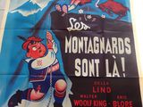 une affiche représentant un personnage de dessin animé accrochée au mur