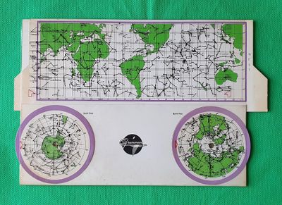 une carte du monde dessinée sur une feuille de papier