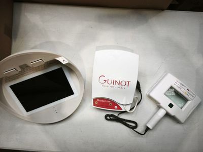 2 appareils de soins GUINOT Hydraclean et lift Hydradermie (…