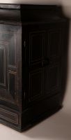 Cabinet en placage d’ébène et bois noirci, décor de filets d… (photo 4)