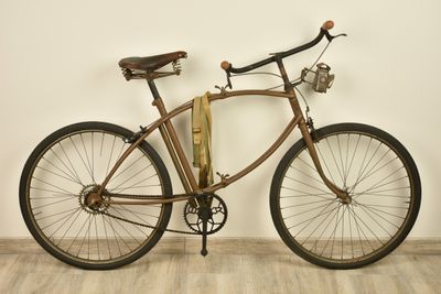 Vélo pliant de parachutiste britannique.
