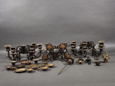 many different types of objects that are on the table