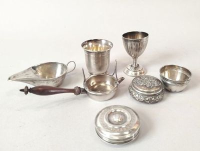 a lot of silver items that are on the table