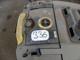 un gros plan d'une machine sur laquelle figure un numéro