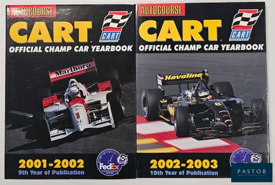 deux voitures de course en couverture d'un magazine