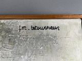 une image d'un tableau sur le mur d'une pièce