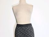 an image of a mannequin with a skirt on it