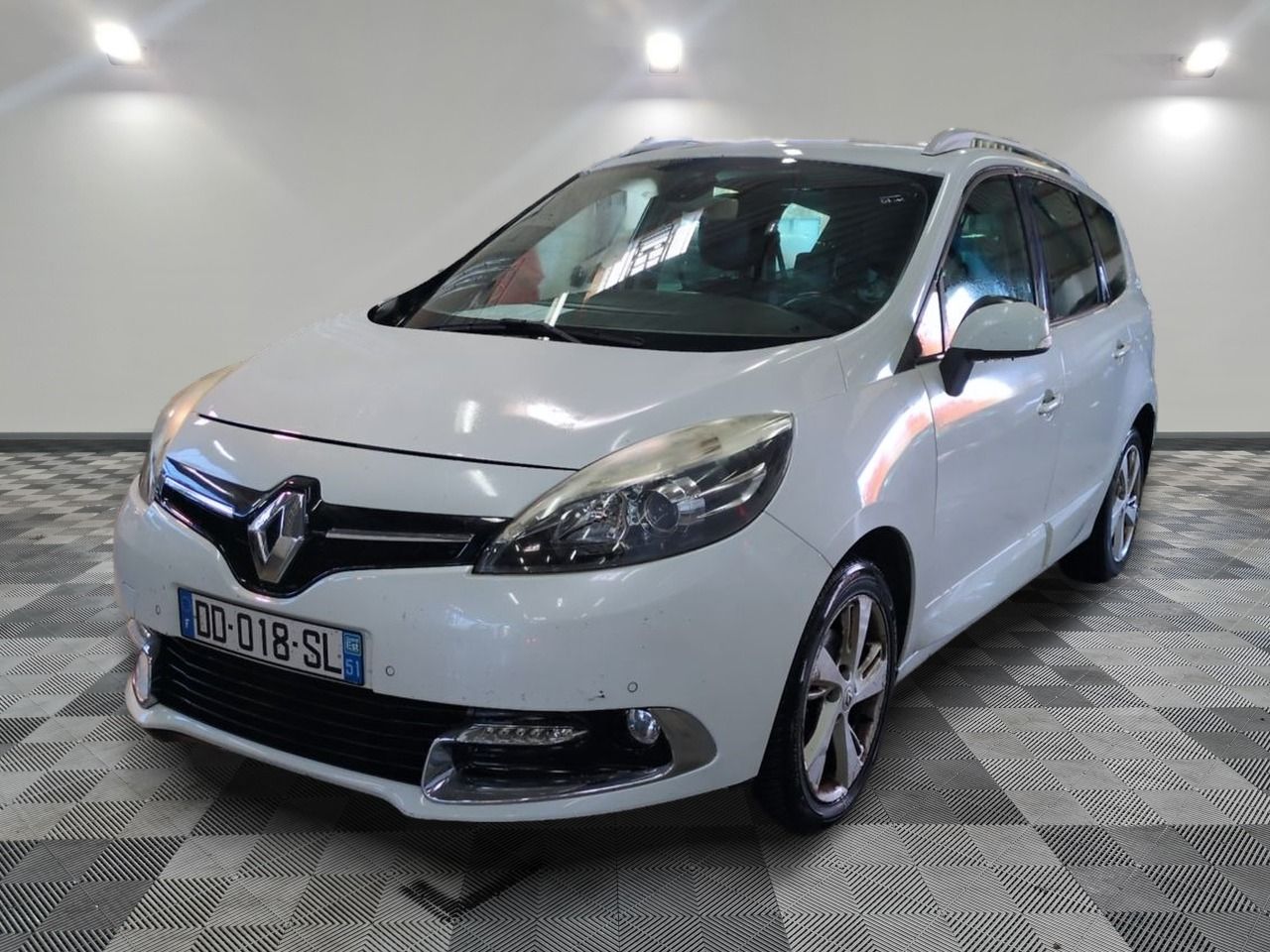 RENAULT - GRAND SCÉNIC DCI 130 ENERGY FAP ECO2 BOSE EDITION …