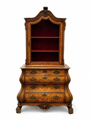 l'image d'une armoire en bois surmontée d'un miroir