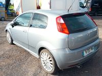 VP FIAT PUNTO POUR PIECES SANS CARTE GRISE - DIESEL - ANNEE … (photo 5)