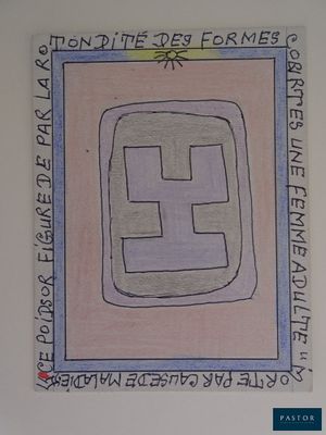 un dessin sur le mur d'une pièce où est accrochée une photo